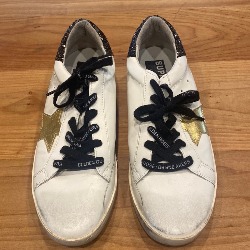 Golden goose -like distressed sneakers